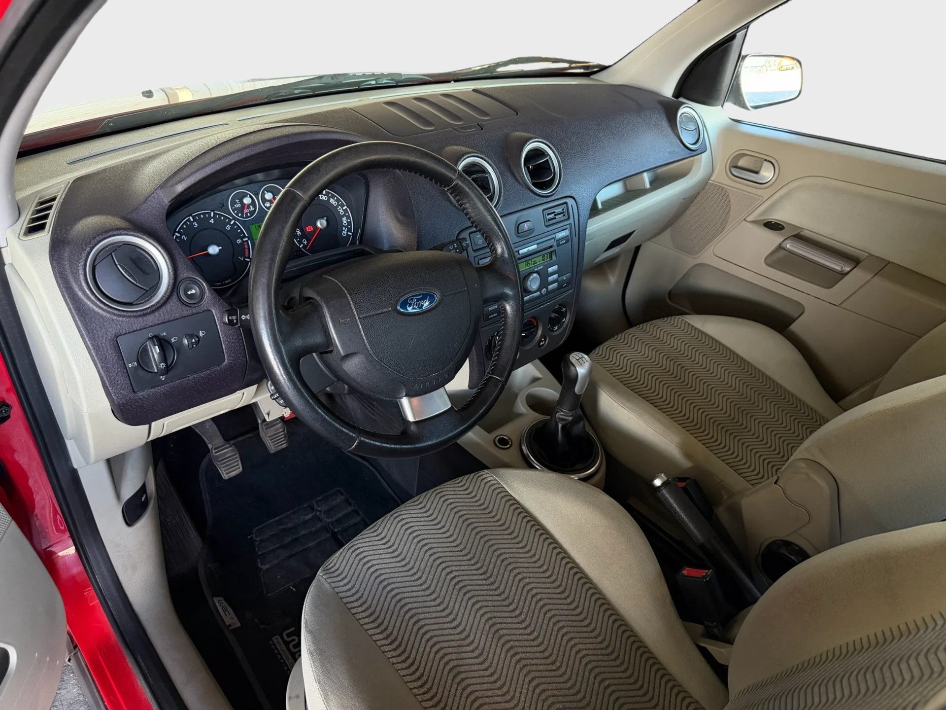 FORD Fusion 1.6 16V Plus-image-6