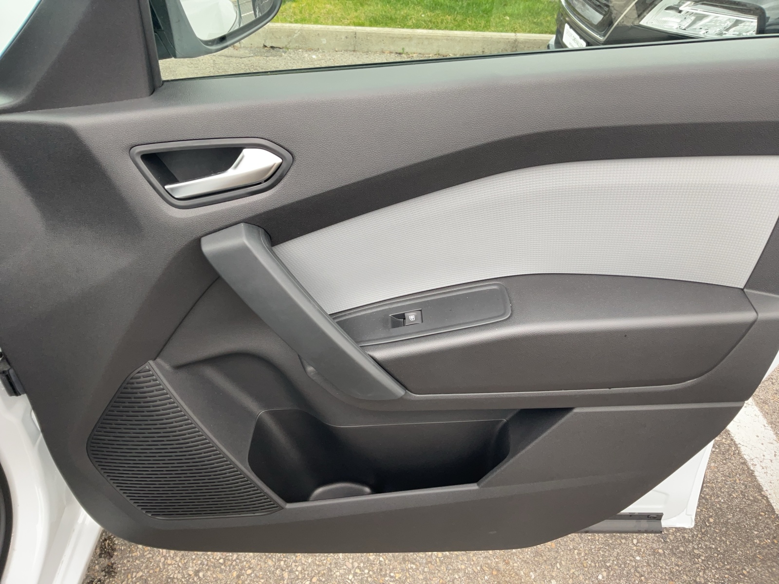 NISSAN Townstar EV45 kWh 22kW L1 Tekna-image-8