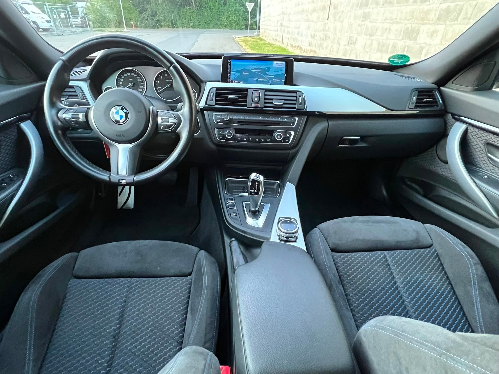 BMW 328i GT xDrive Sport Line Steptronic-image-7