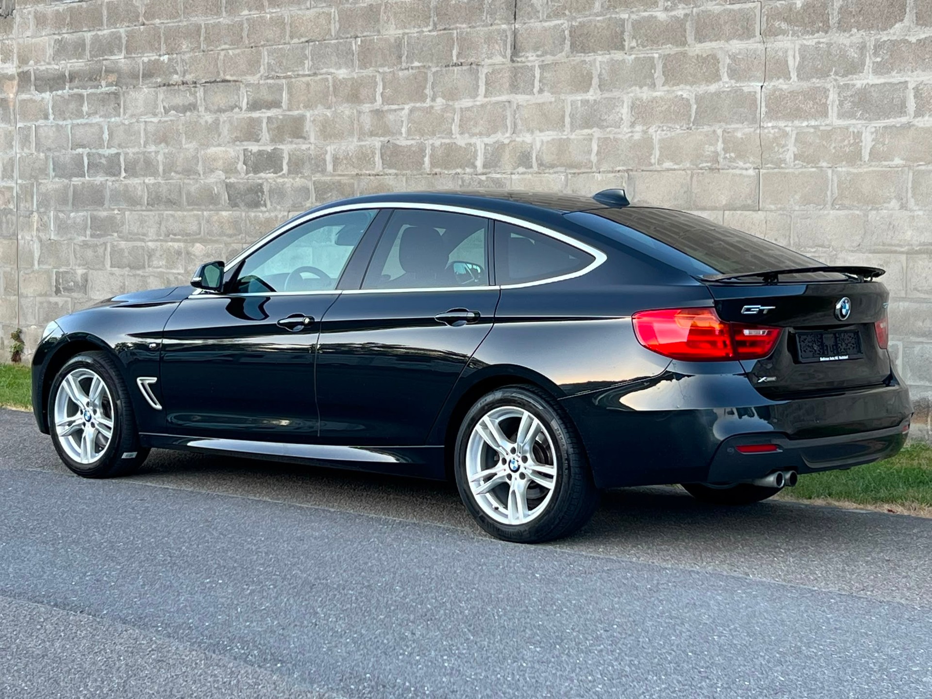 BMW 328i GT xDrive Sport Line Steptronic-image-2