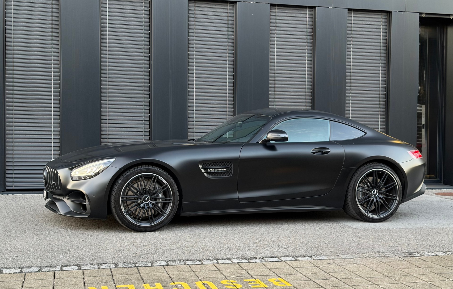 MERCEDES-BENZ AMG GT Speedshift ♦️1.Hand* CH Fahrzeug*Facelift Modell♦️-showroom-element-2