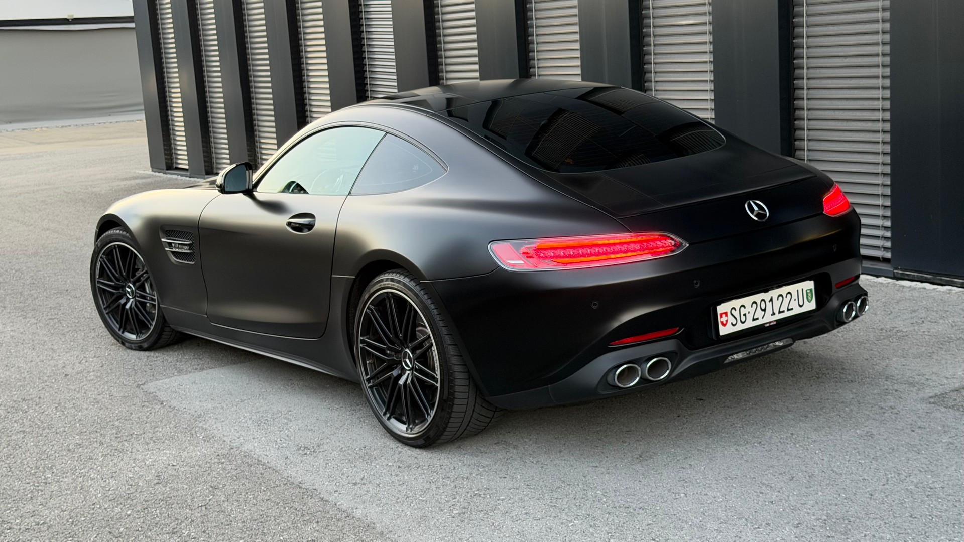 MERCEDES-BENZ AMG GT Speedshift ♦️1.Hand* CH Fahrzeug*Facelift Modell♦️-image-7