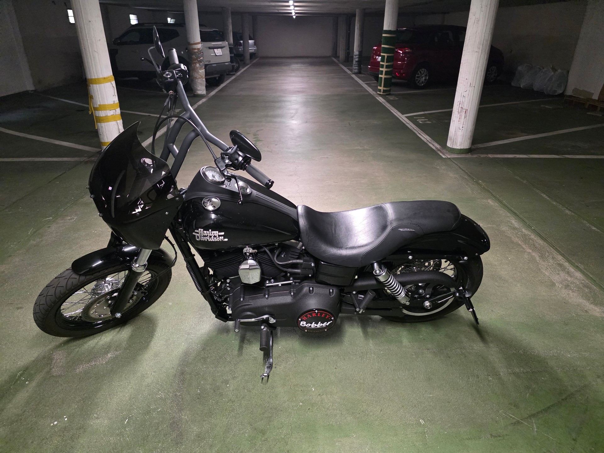 HARLEY-DAVIDSON FXDB Dyna Street Bob ABS-image-0