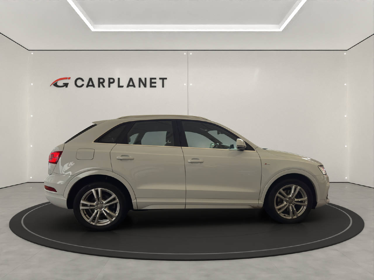 AUDI Q3 2.0 TDI 150 Sport qu. S-Tr.-showroom-element-3