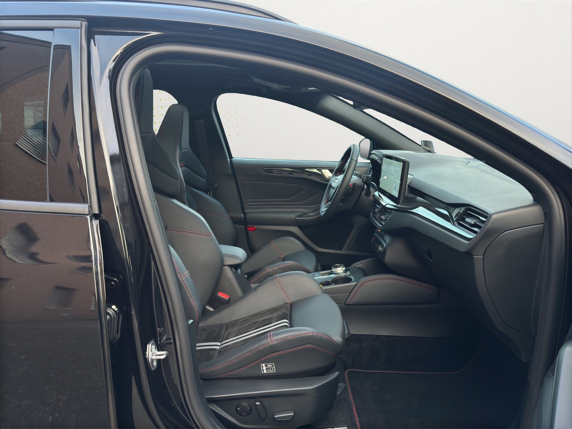 FORD Focus 2.3 ST X Automat Panoramadach-image-15
