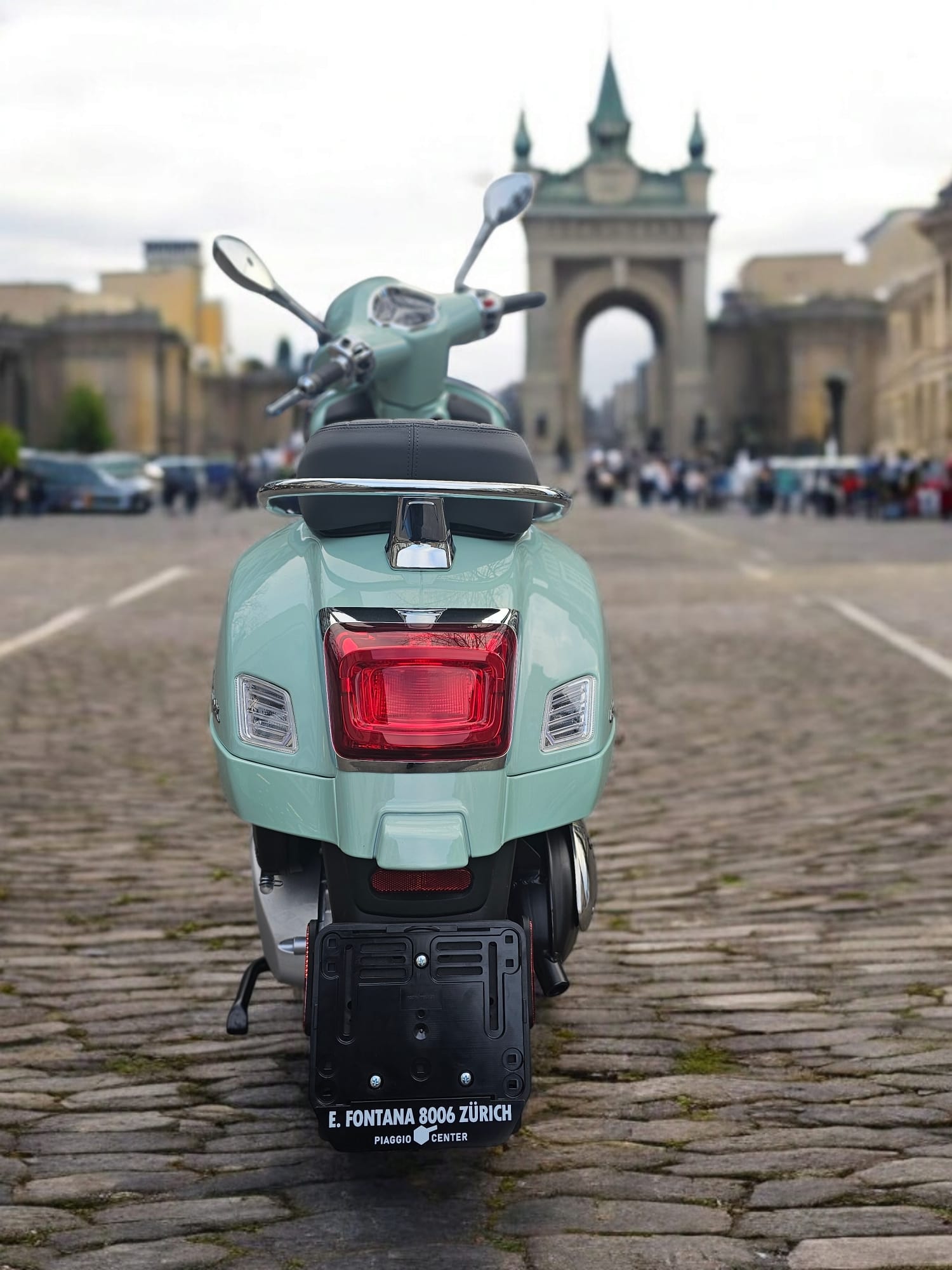 PIAGGIO Vespa GTS 125 RST Euro 5+-image-4