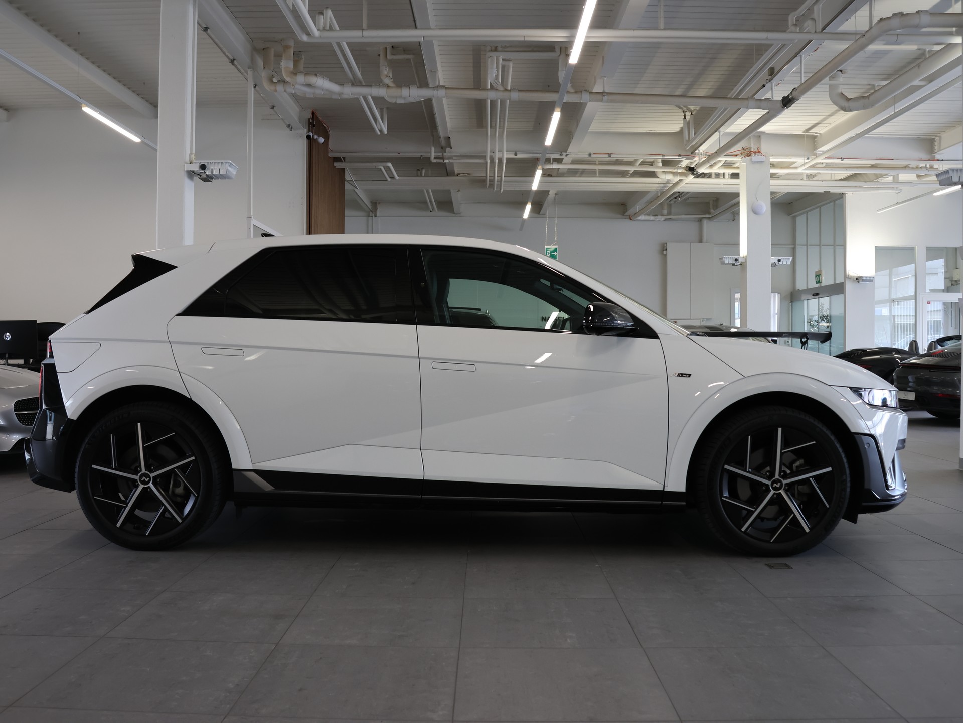 HYUNDAI Ioniq 5 N Line 84kWh 4WD *8 Jahre Akkugarantie* *360 Kamera* *5 Jahre Werksgarantie*-image-6