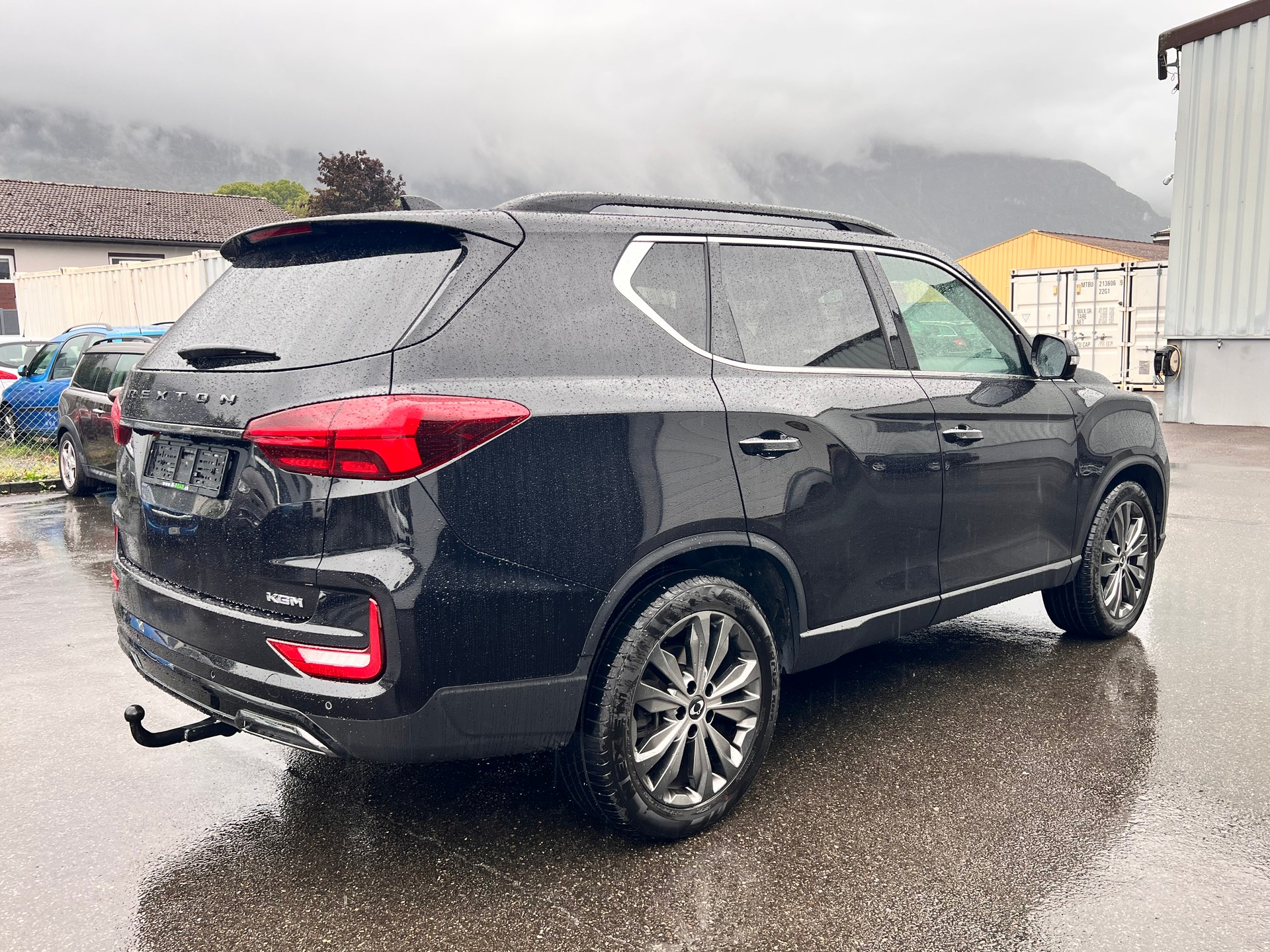 KGM-SsangYong Rexton 2.2 CRDi Blackline 4WD AT-showroom-element-2