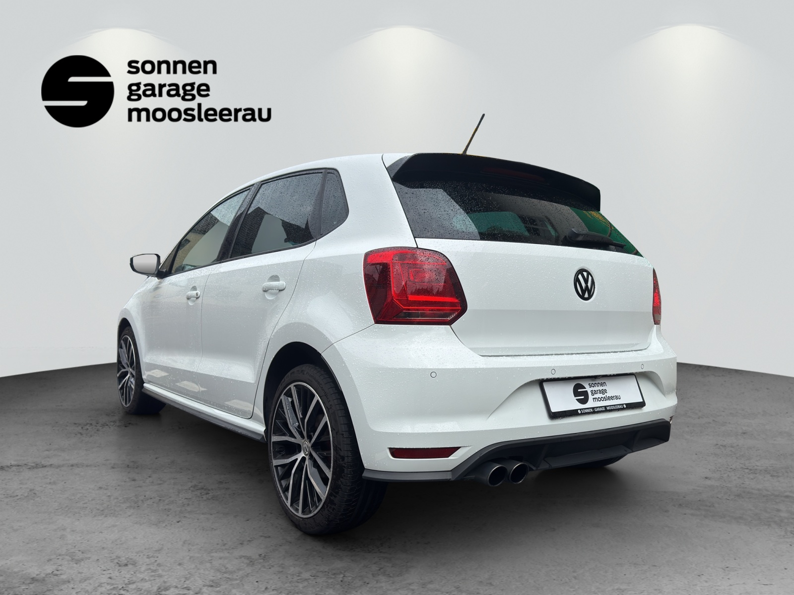 VW Polo 1.8 TSI GTI-showroom-element-3