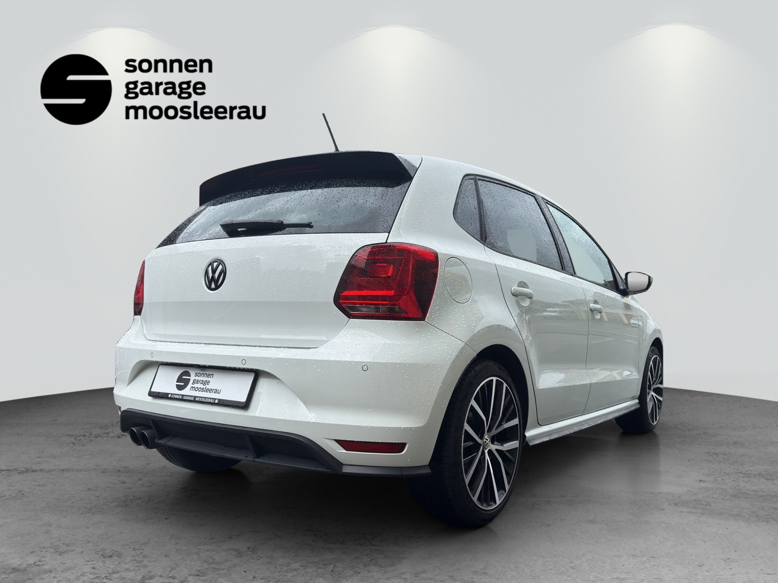 VW Polo 1.8 TSI GTI-showroom-element-2