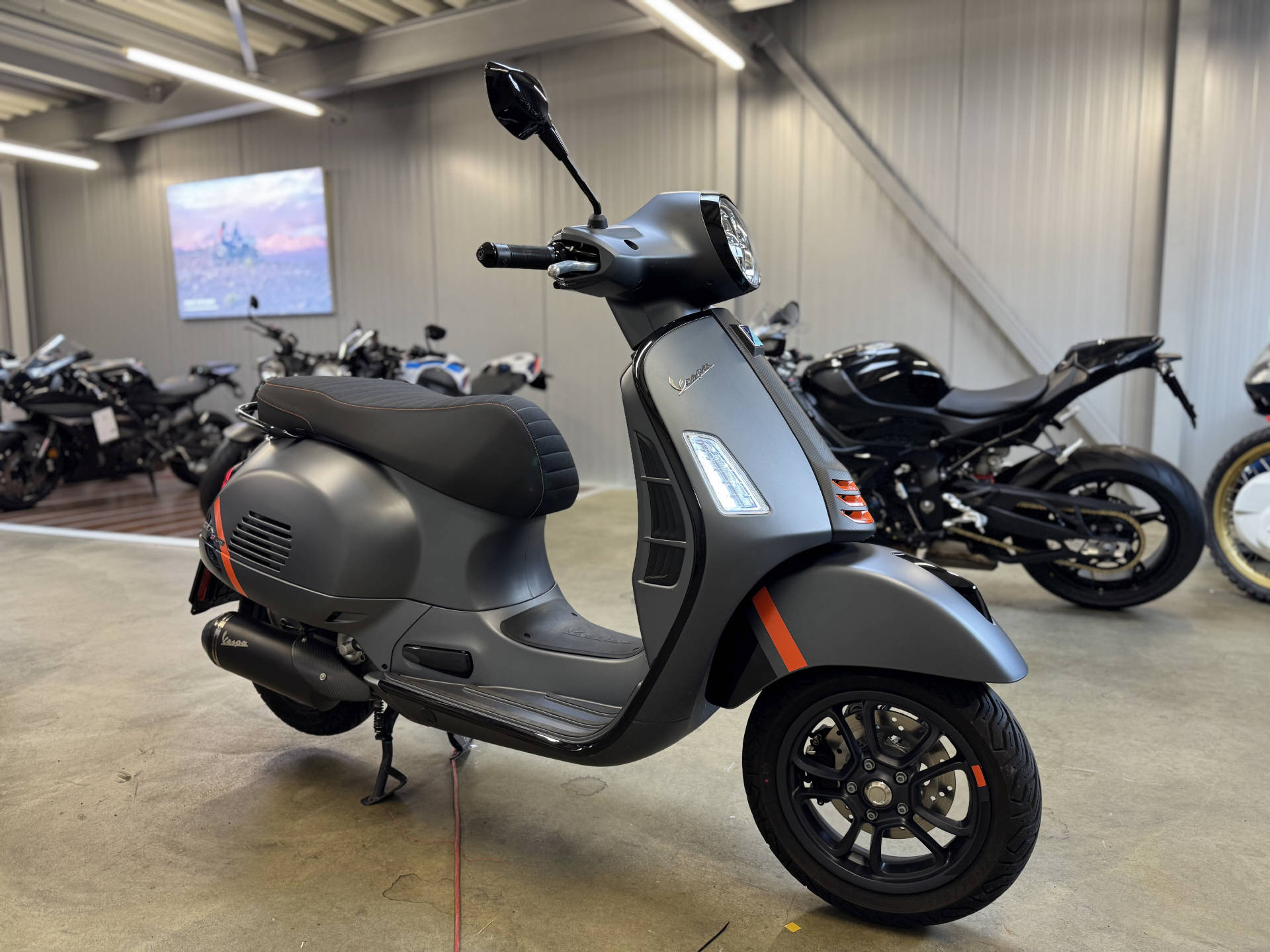 PIAGGIO Vespa GTS 300 Super Sport ABS-image-0