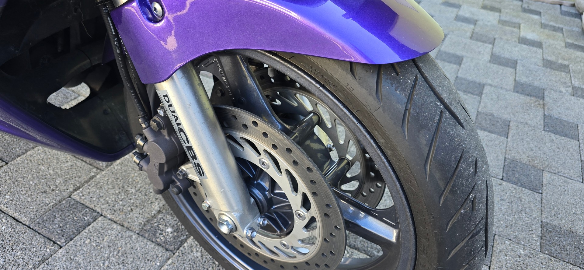 HONDA CBR 1000 F Dual-CBS-image-12