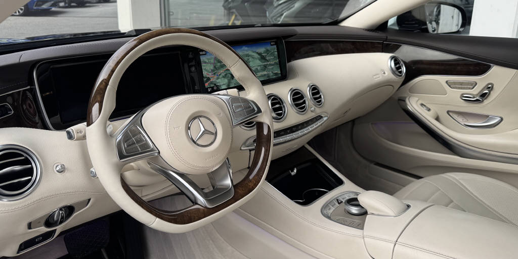 MERCEDES-BENZ S 500 Coupé 4Matic 7G-Tronic-image-6