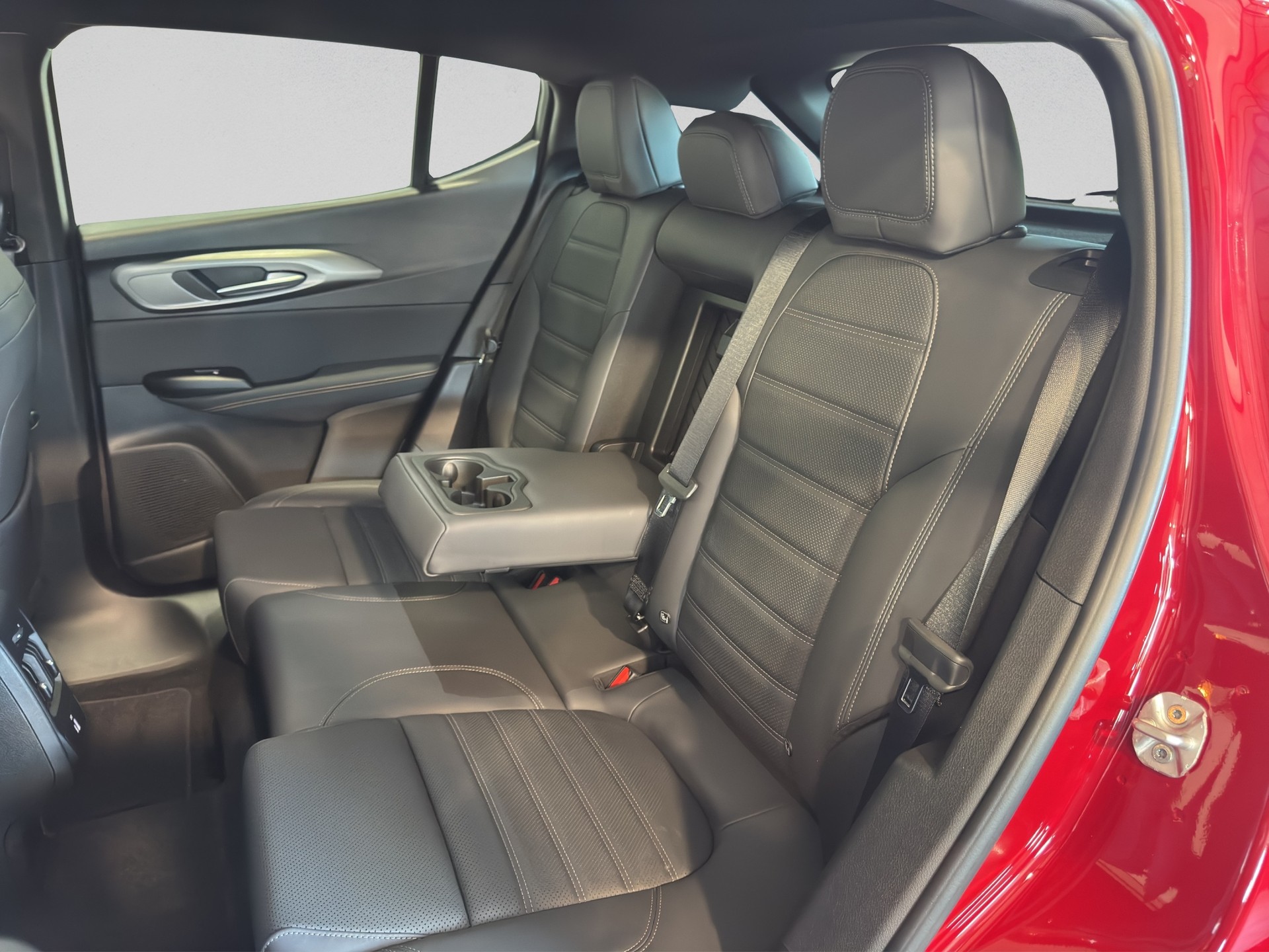 ALFA ROMEO Tonale 1.5 48V Hybrid Veloce-image-11