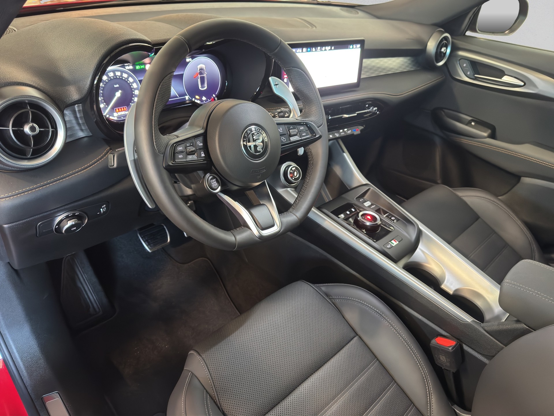 ALFA ROMEO Tonale 1.5 48V Hybrid Veloce-image-9
