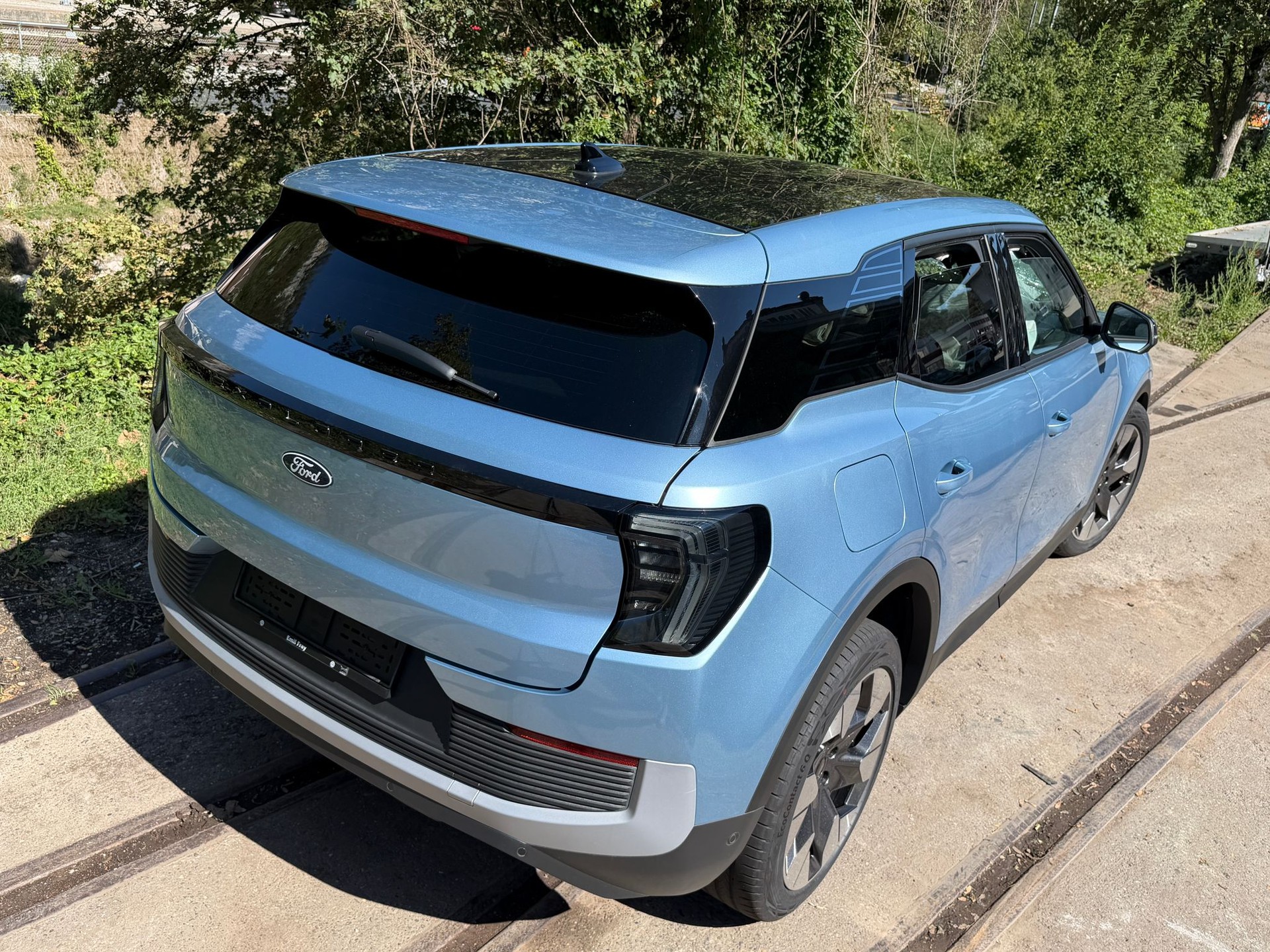 FORD Explorer Elektro 77kWh Dual Extended Range Premium AWD-showroom-element-2