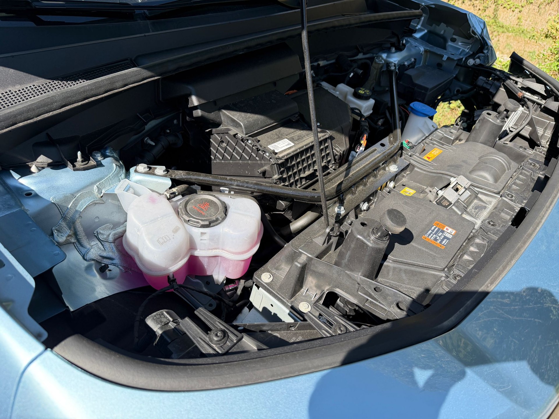 FORD Explorer Elektro 77kWh Dual Extended Range Premium AWD-image-8