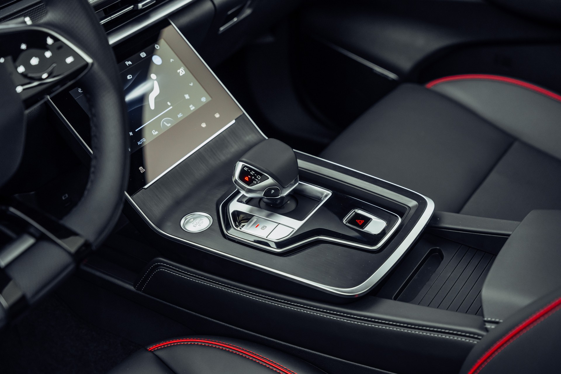 BAIC X7 1.5 Luxury-image-11