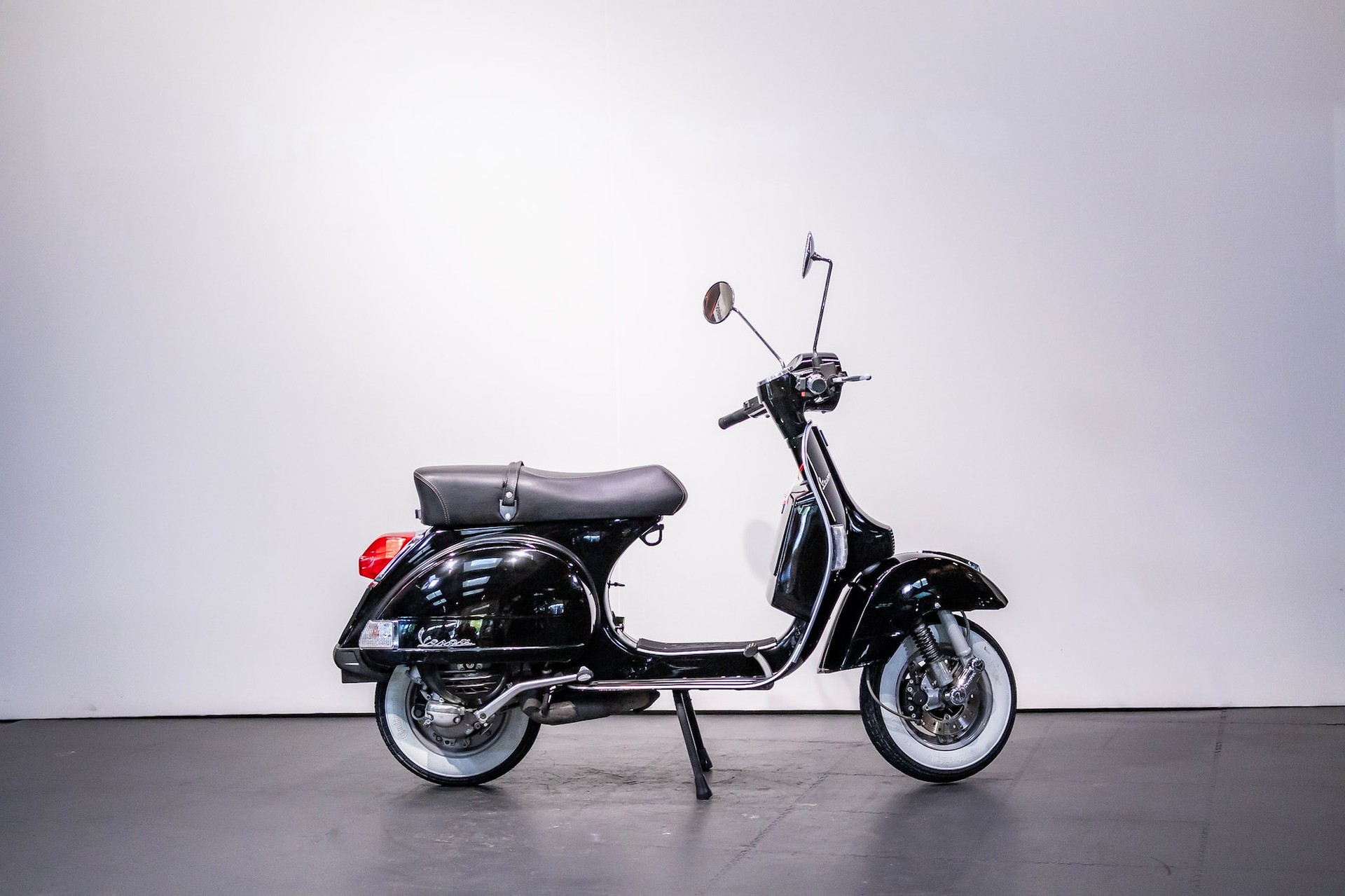 PIAGGIO Vespa 125 PX-image-3