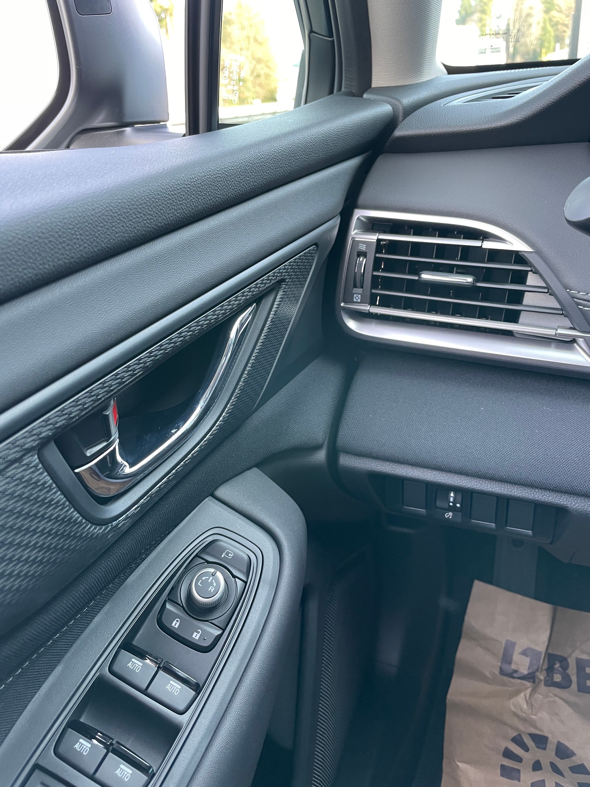 SUBARU Outback 2.5i Advantage AWD Lineartronic-image-22