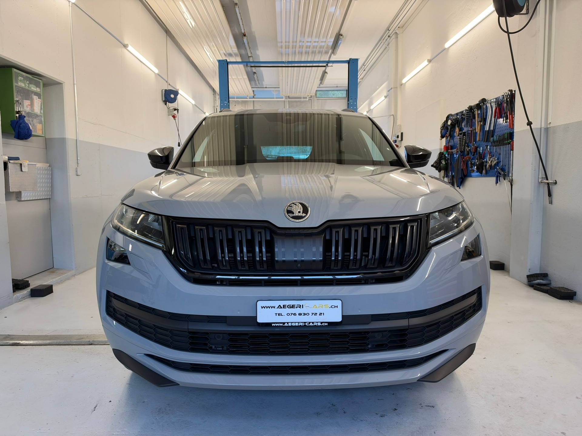 SKODA Kodiaq 2.0 TDI CR Sport Line 4x4 DSG-showroom-element-1