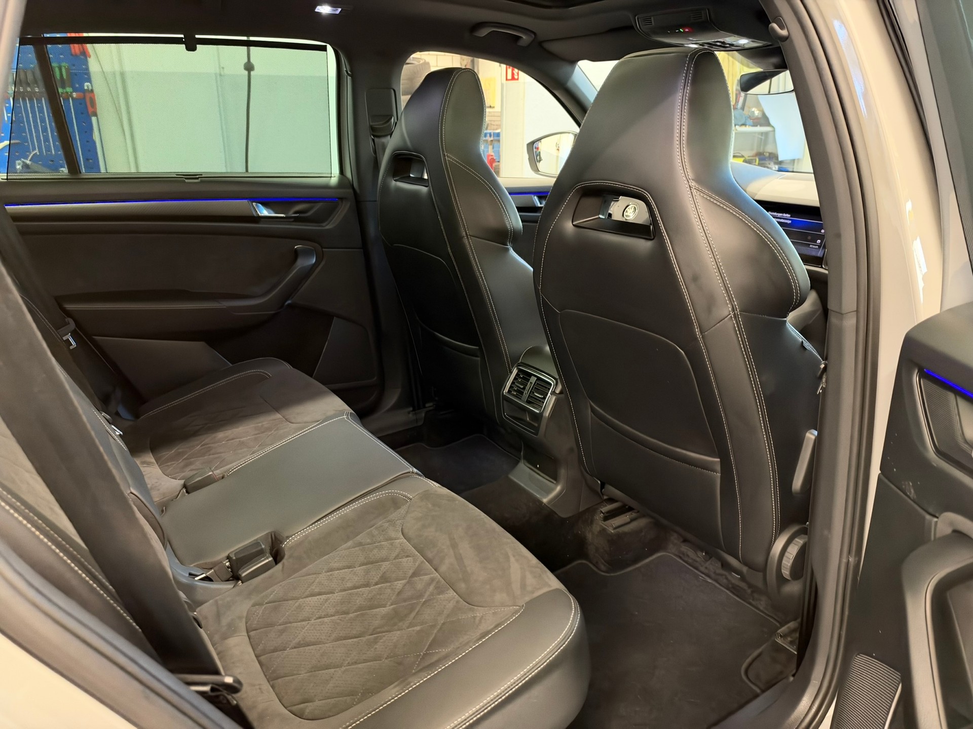 SKODA Kodiaq 2.0 TDI CR Sport Line 4x4 DSG-image-19