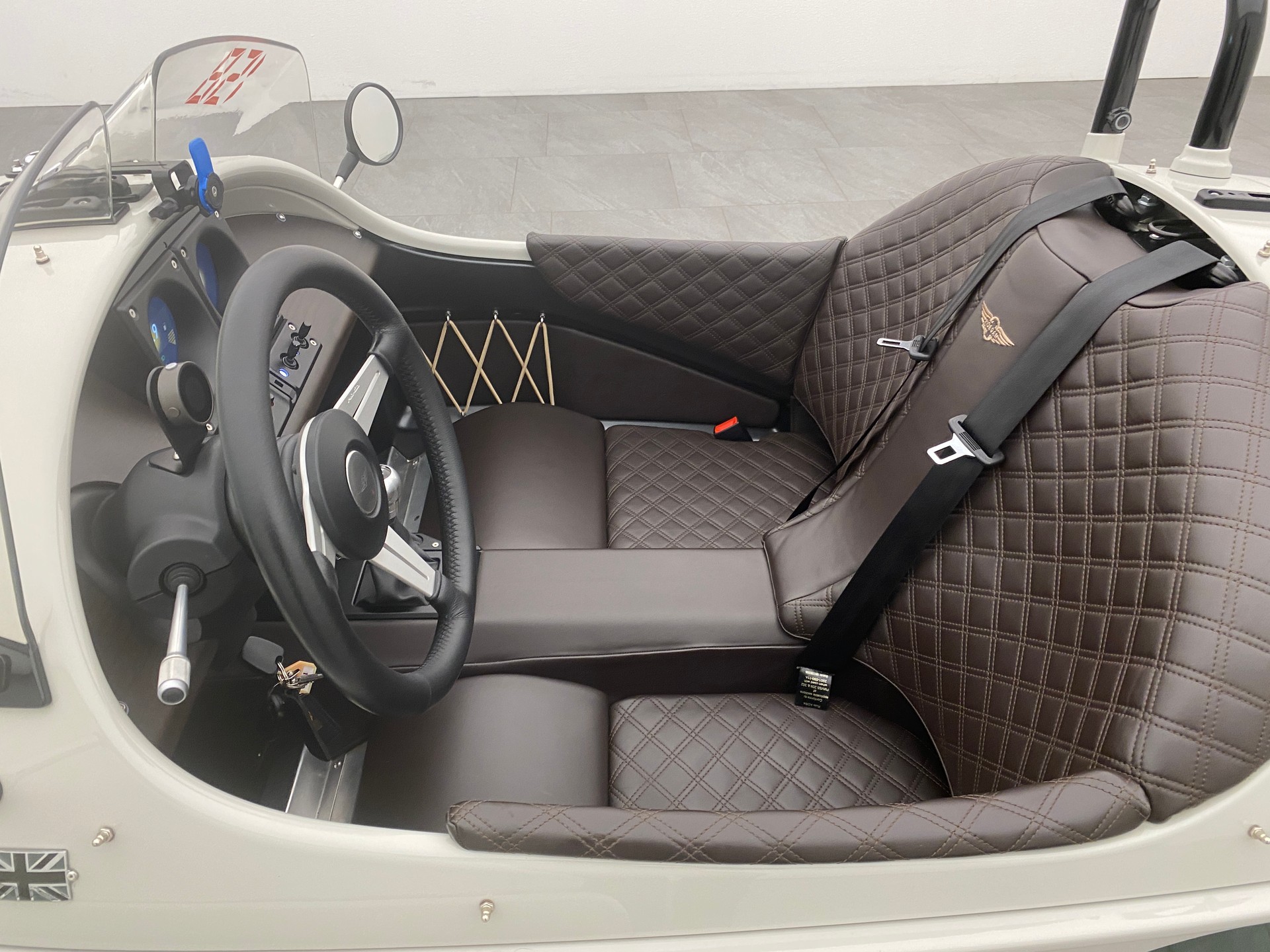 MORGAN Super 3-image-10
