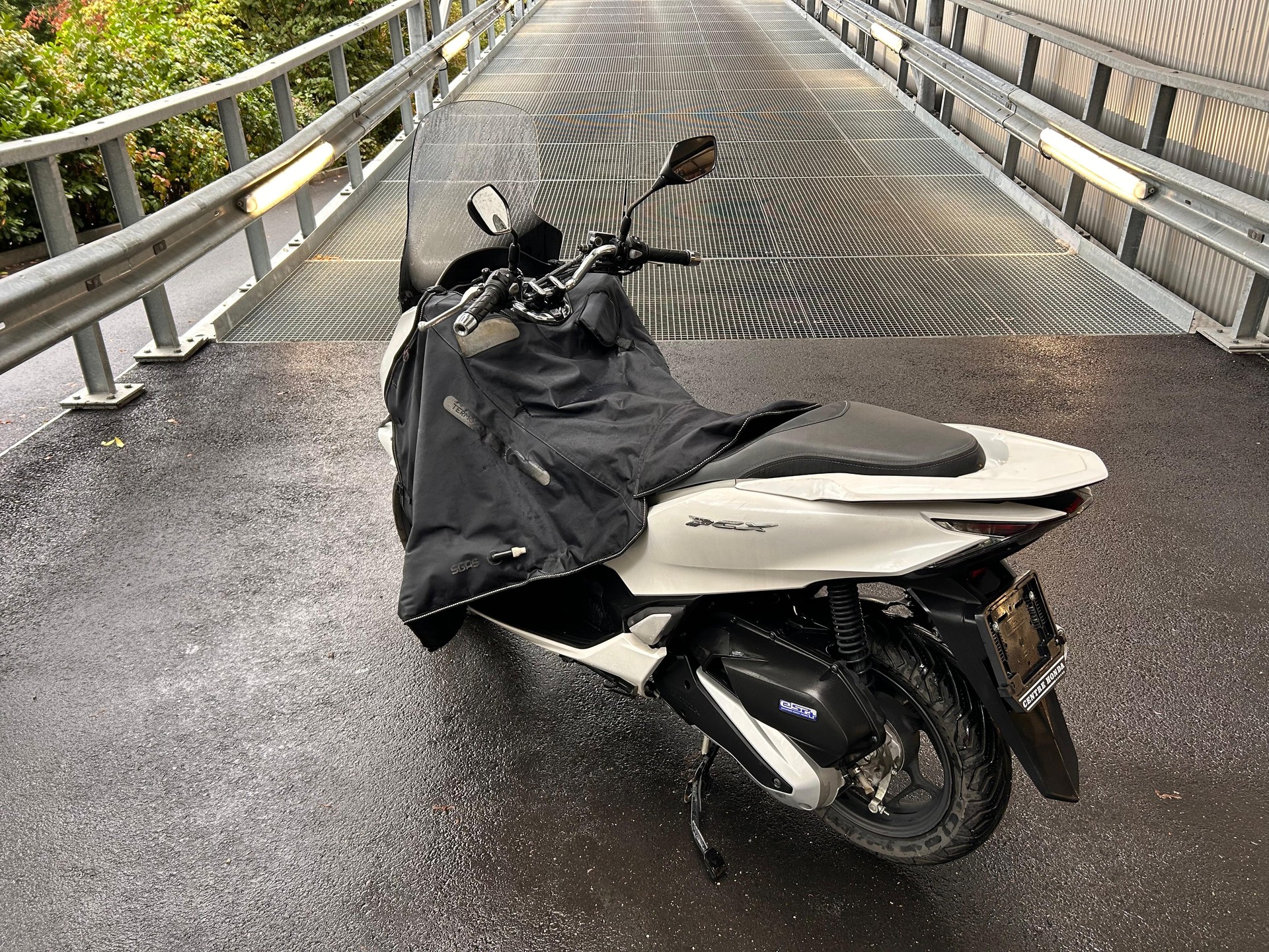 HONDA PCX 125 i ABS-image-2