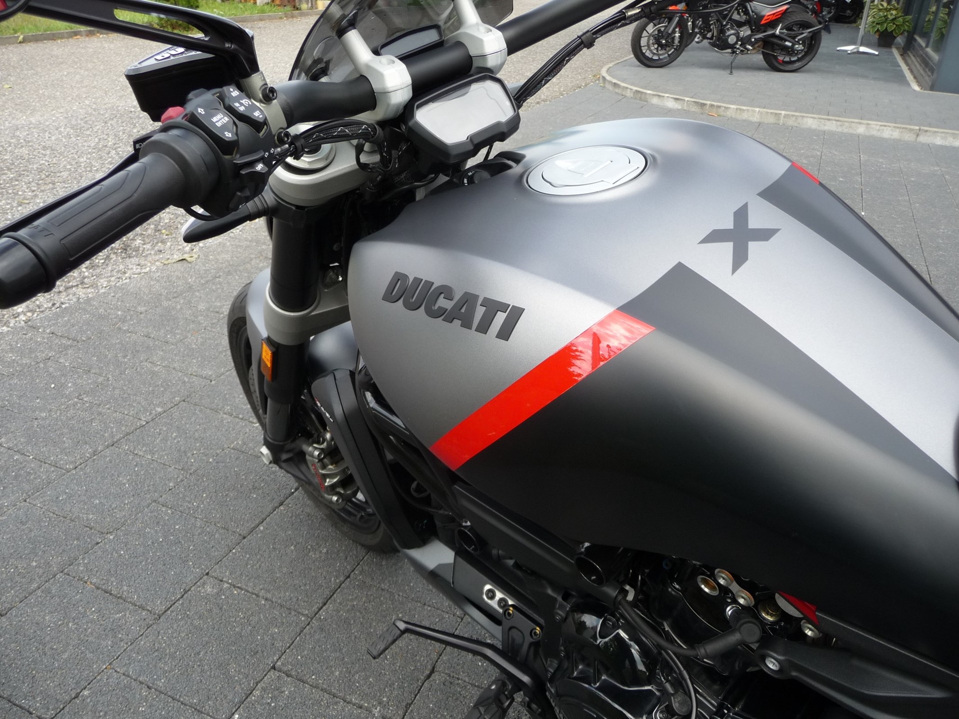 DUCATI XDiavel Black Star-image-6
