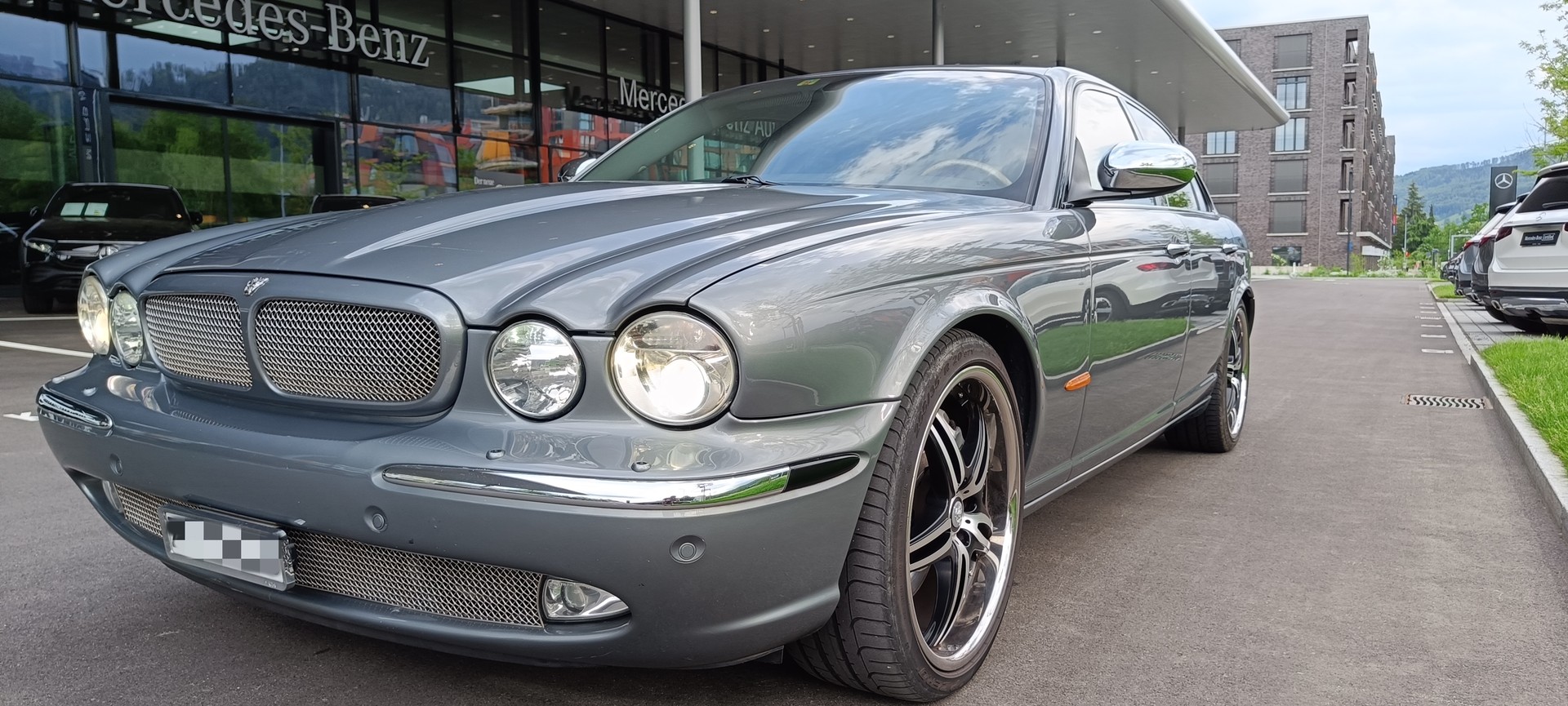 JAGUAR XJR 4.2 V8 S/C-image-5