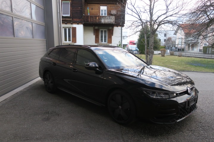 VW Passat Variant 2.0 TSI evo4 R-Line 4 Motion DSG-image-2