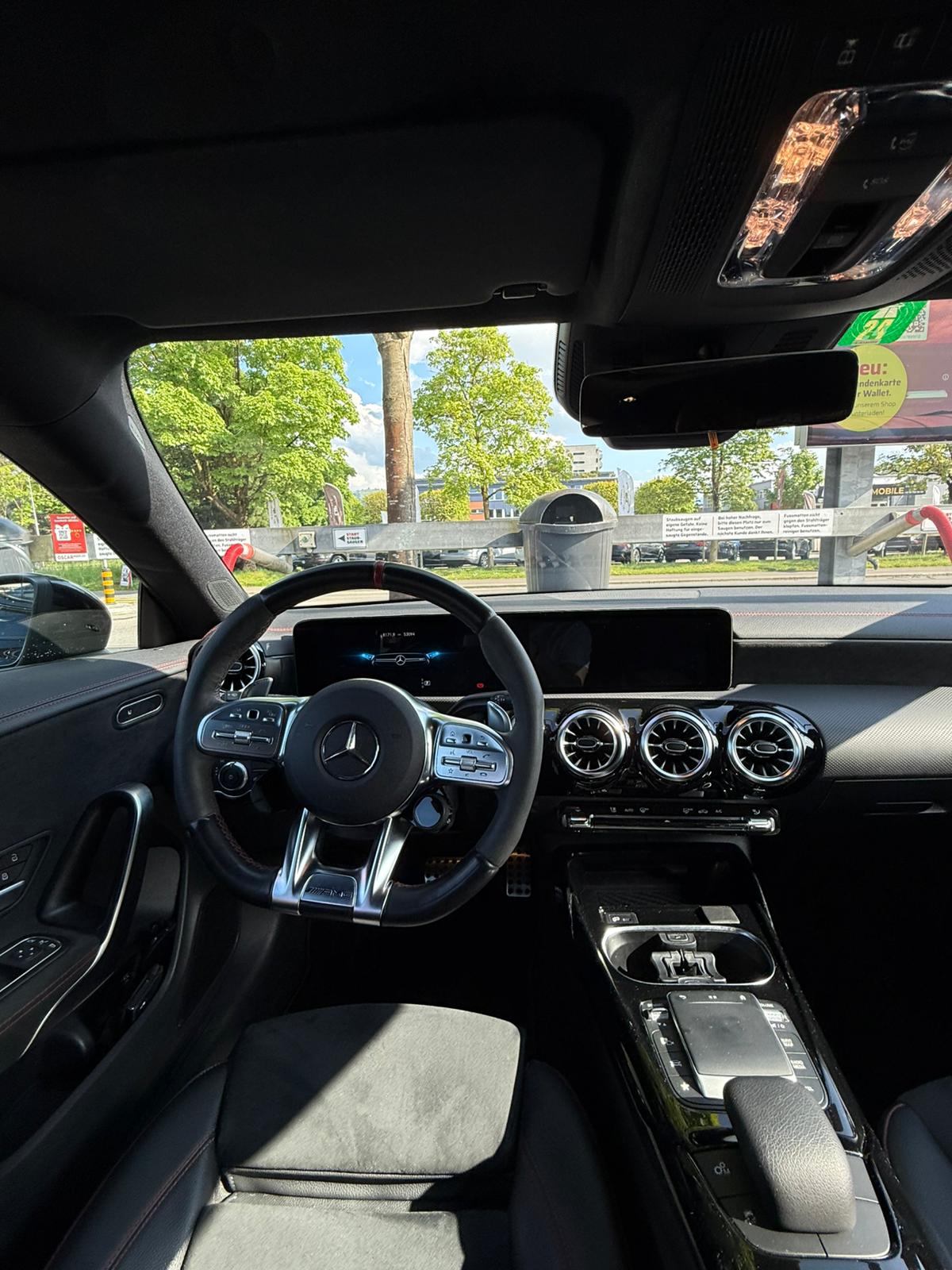 MERCEDES-BENZ CLA Shooting Brake 35 AMG 4Matic 7G-DCT-image-5