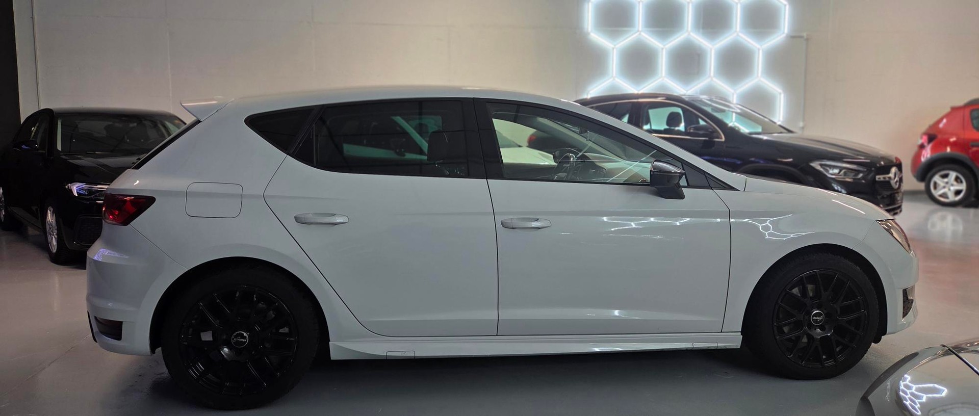 SEAT Leon 1.4 TSI Swiss FR-Evolution DSG-image-2