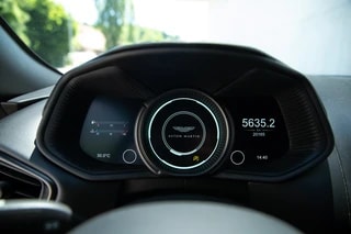 ASTON MARTIN DB11 V12 Touchtronic 3 AMR-image-14