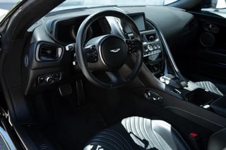 ASTON MARTIN DB11 V12 Touchtronic 3 AMR-image-8