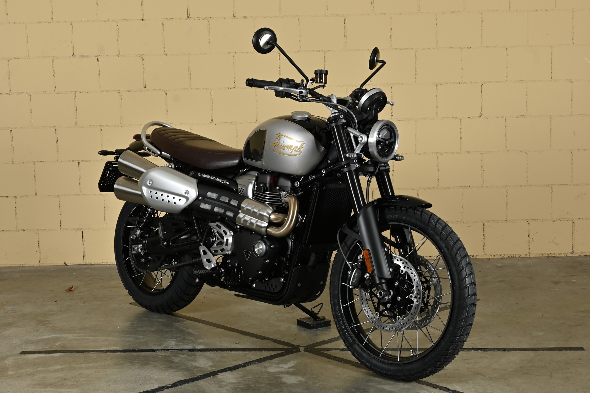 TRIUMPH Scrambler 1200 X-image-1