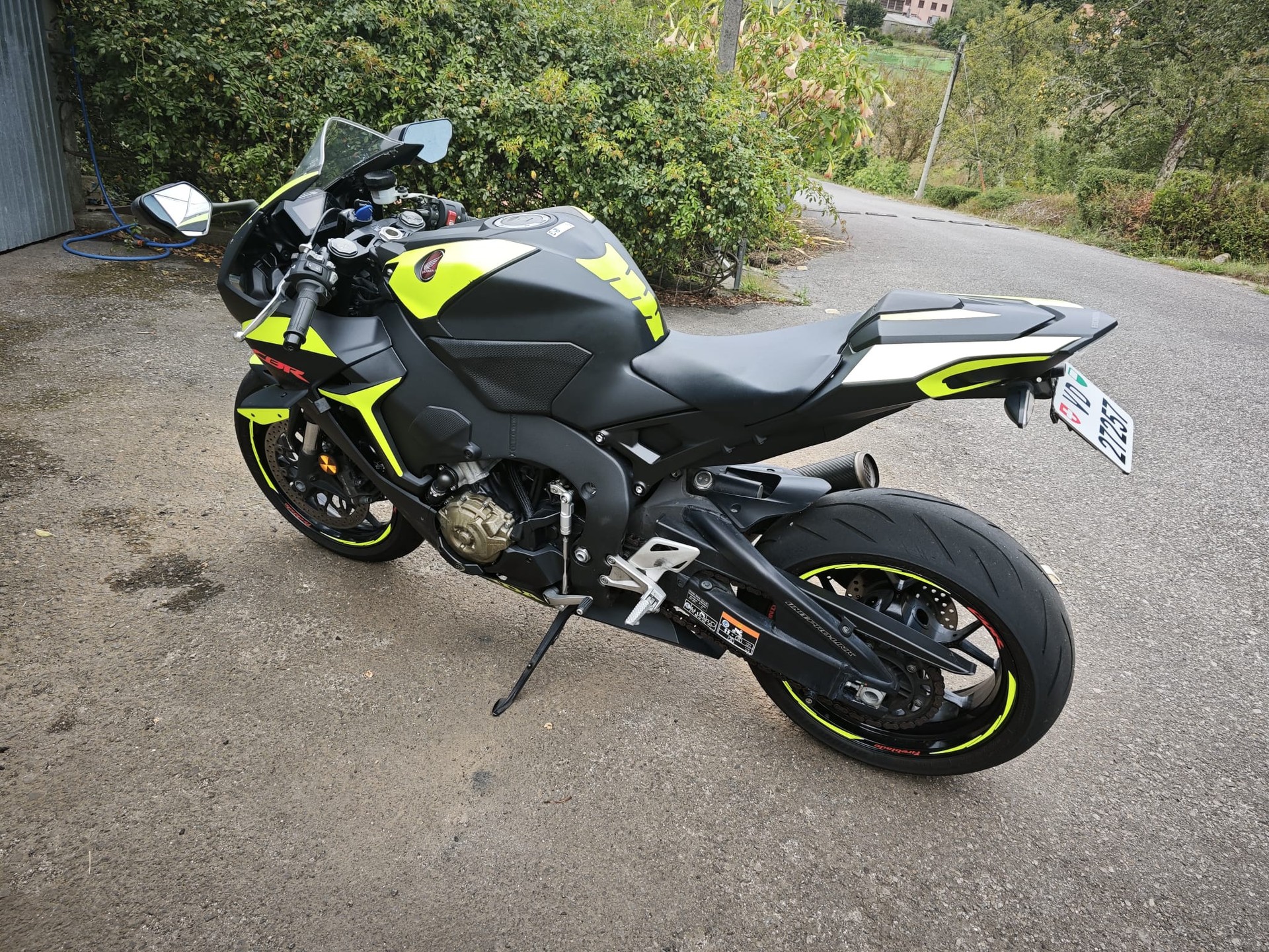 HONDA CBR 1000 RR ABS-image-3