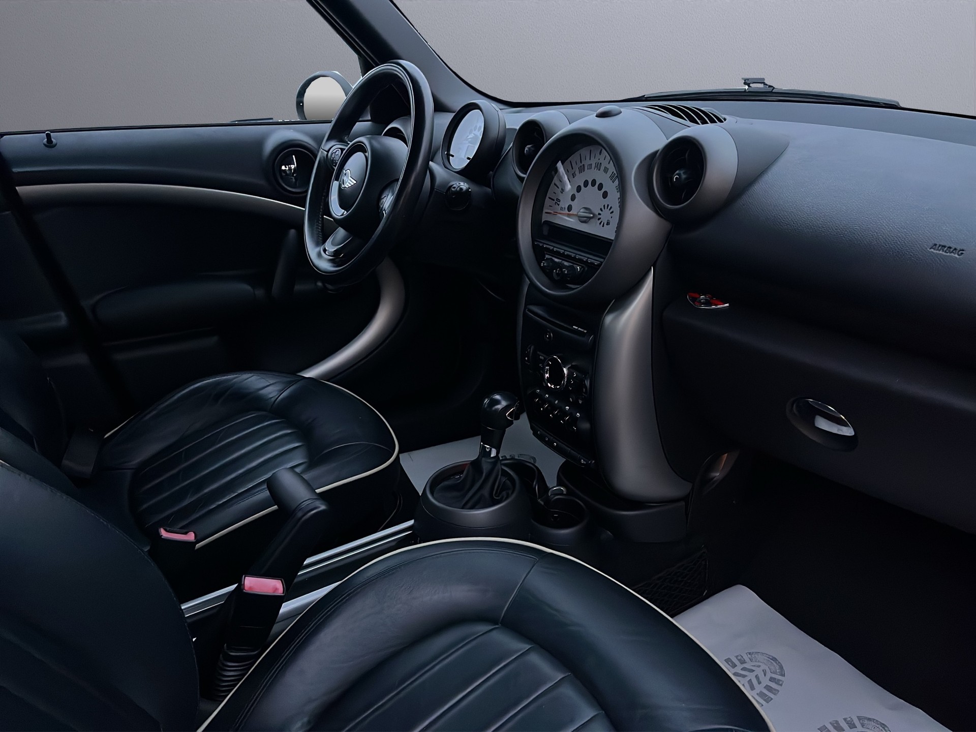 MINI Countryman Cooper D ALL4 Steptronic-image-13