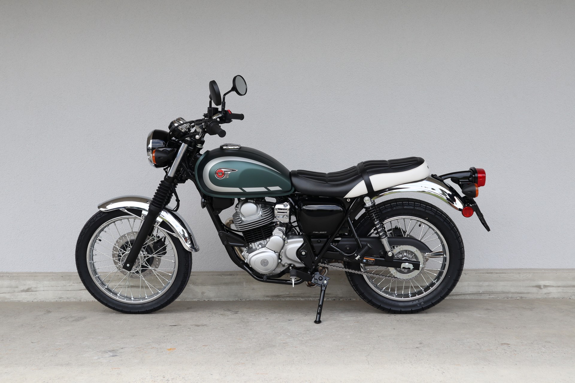 KAWASAKI W 230-image-3