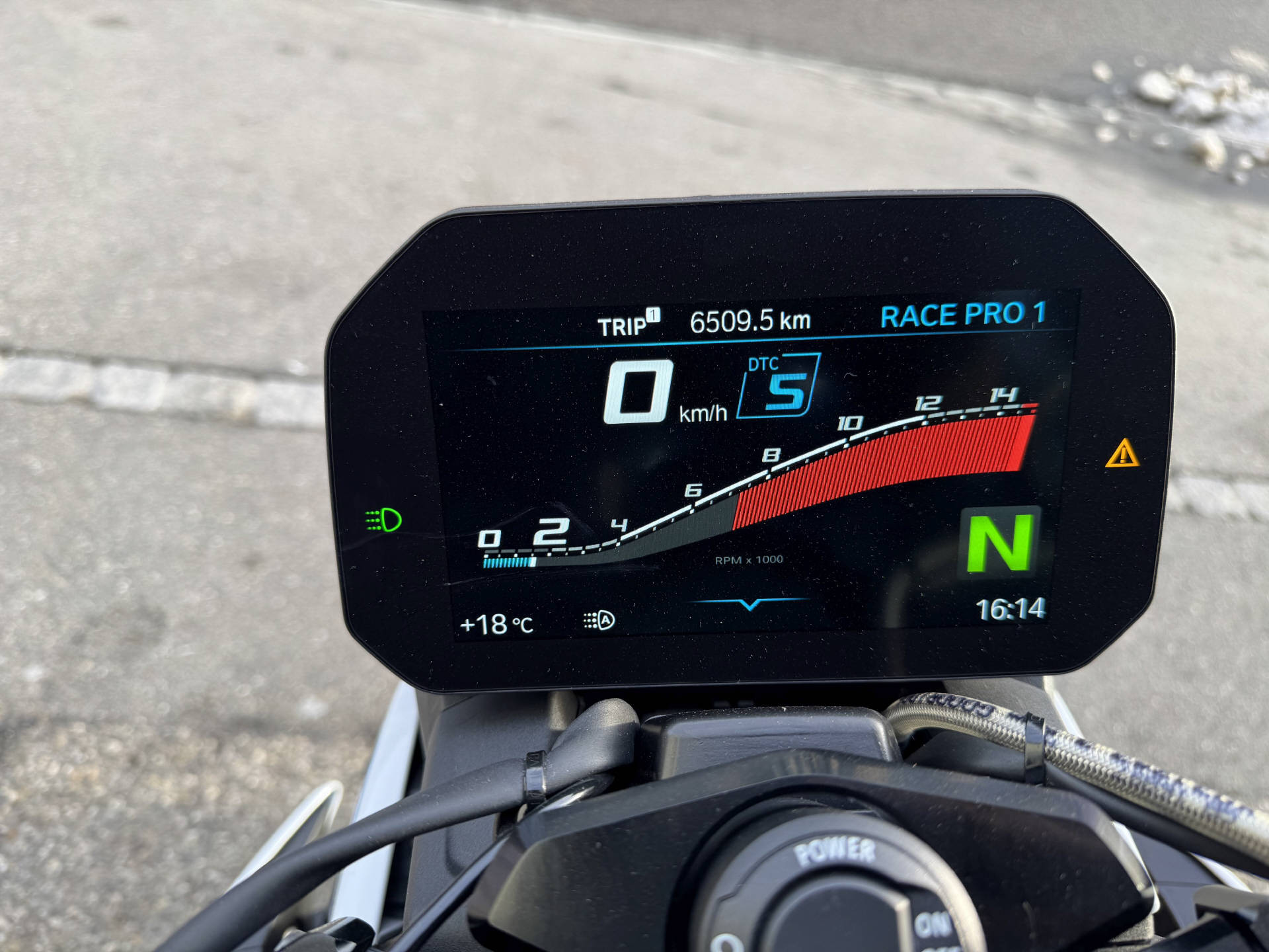 BMW M 1000 R-image-6