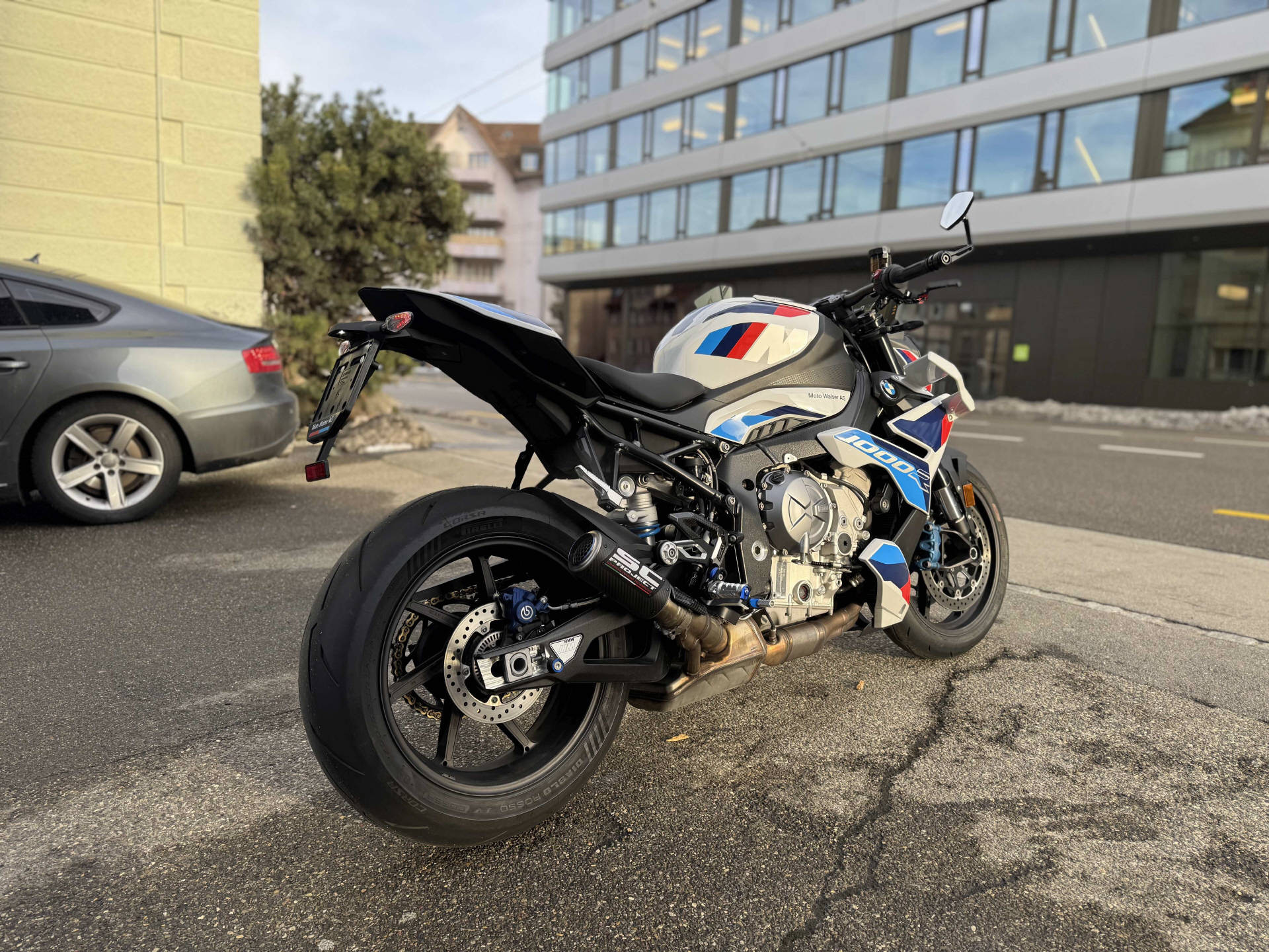 BMW M 1000 R-image-3