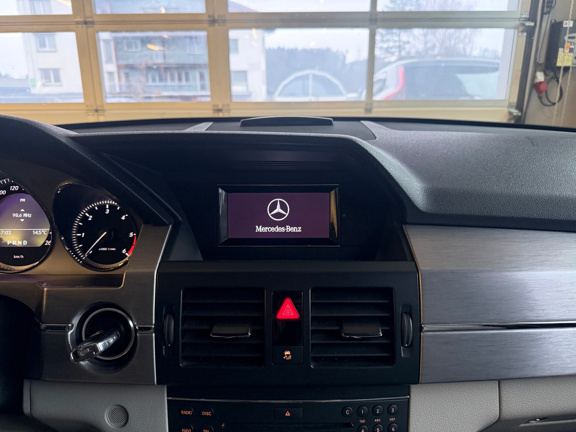 MERCEDES-BENZ GLK 220 CDI BlueEfficiency 4Matic 7G-Tronic-image-14