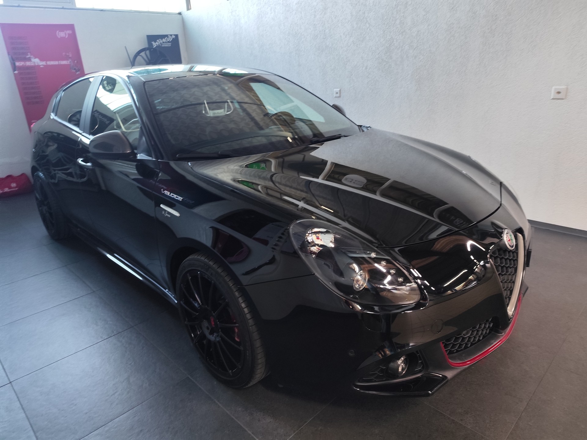 ALFA ROMEO Giulietta 1750 TBi Veloce TCT-image-5