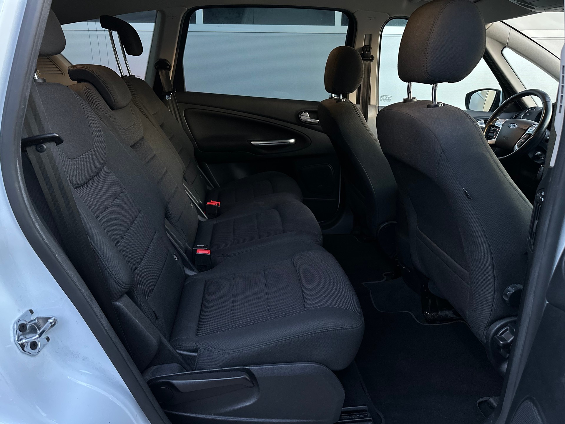 FORD S-Max 2.0 TDCi Titanium PowerShift-image-9