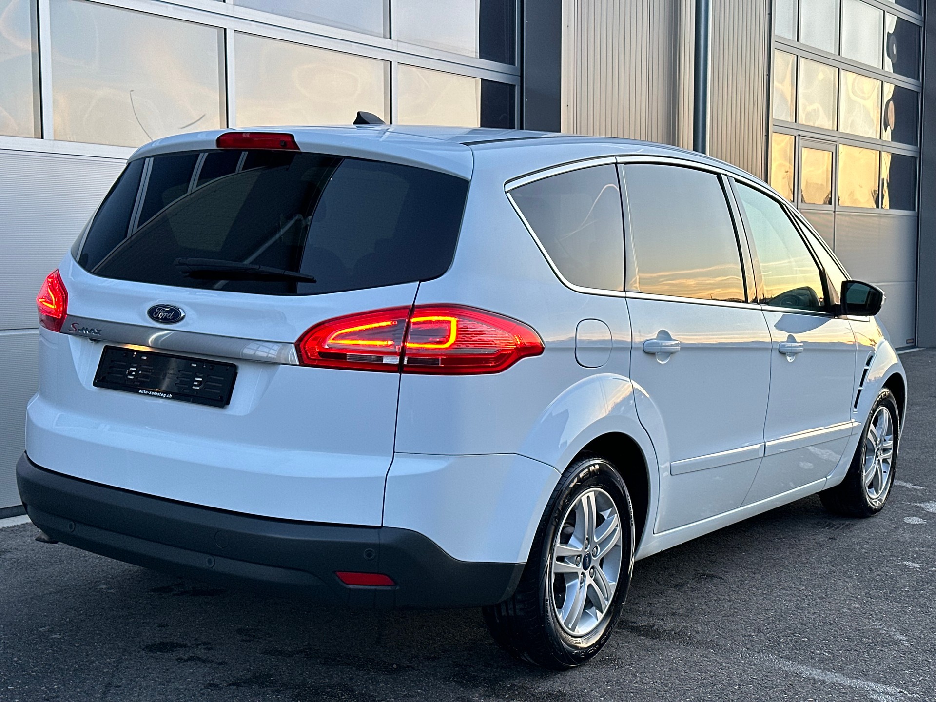 FORD S-Max 2.0 TDCi Titanium PowerShift-image-6