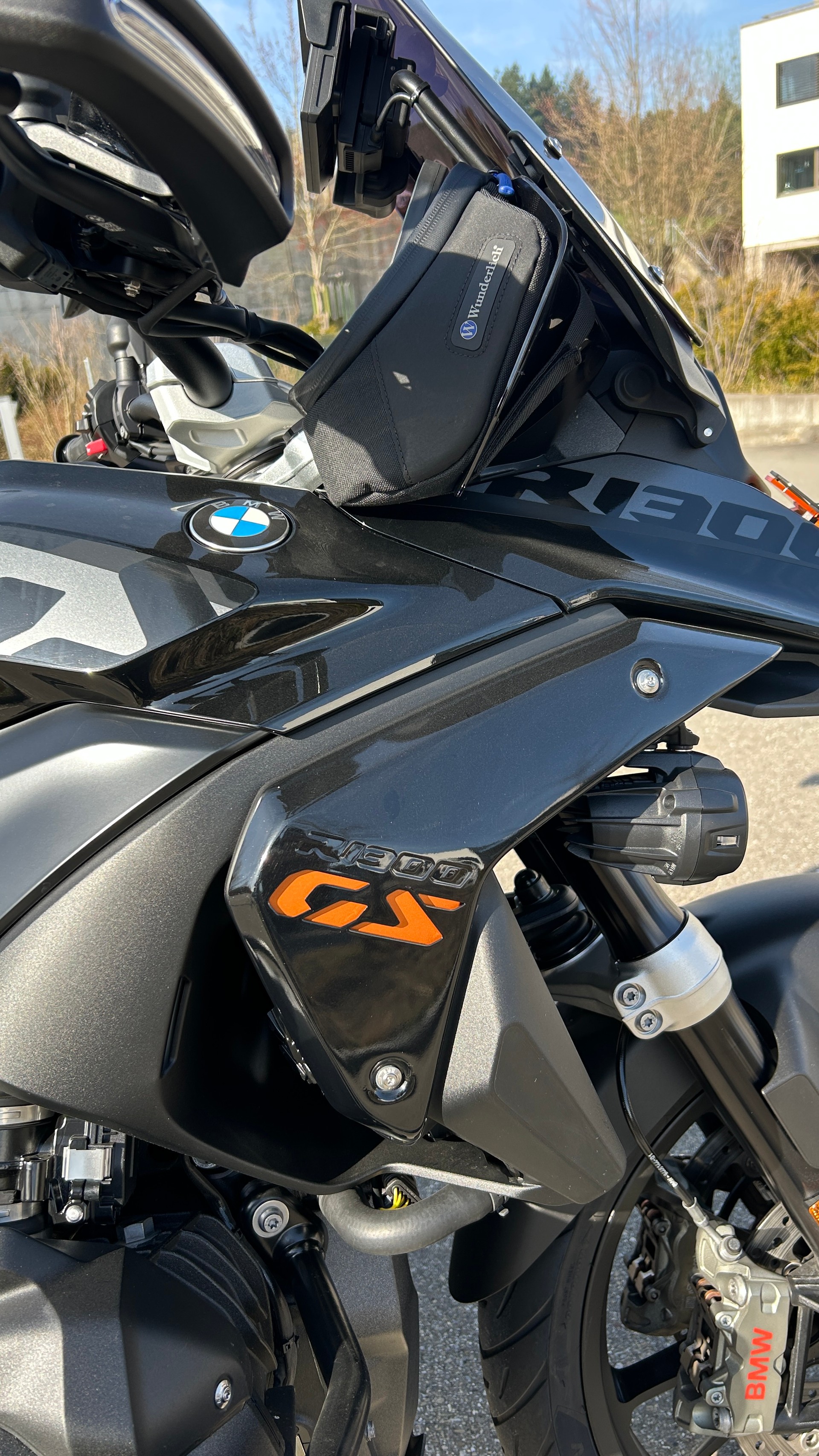 BMW R 1300 GS-image-6