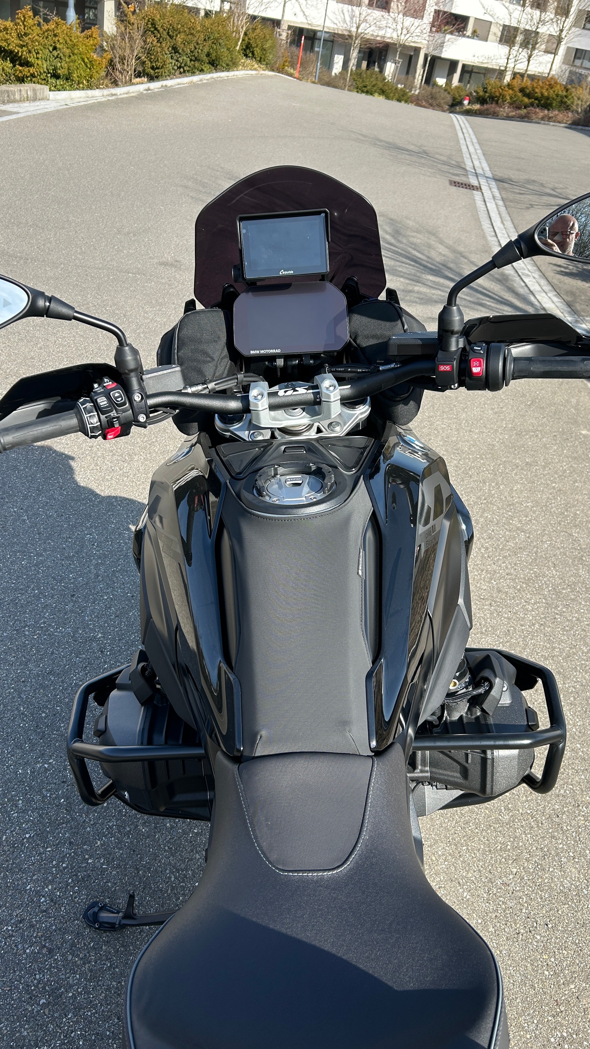 BMW R 1300 GS-image-7