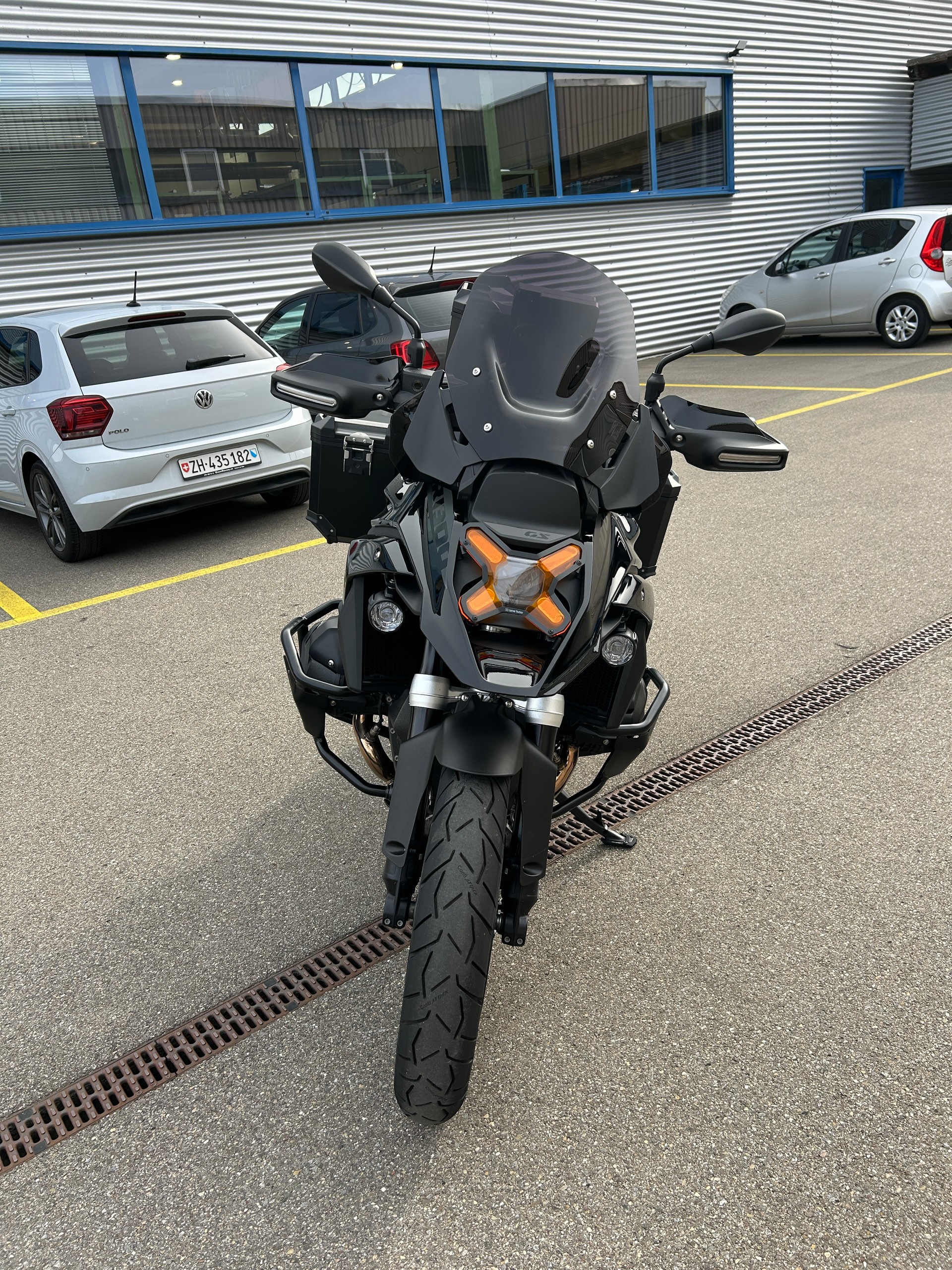 BMW R 1300 GS-image-3