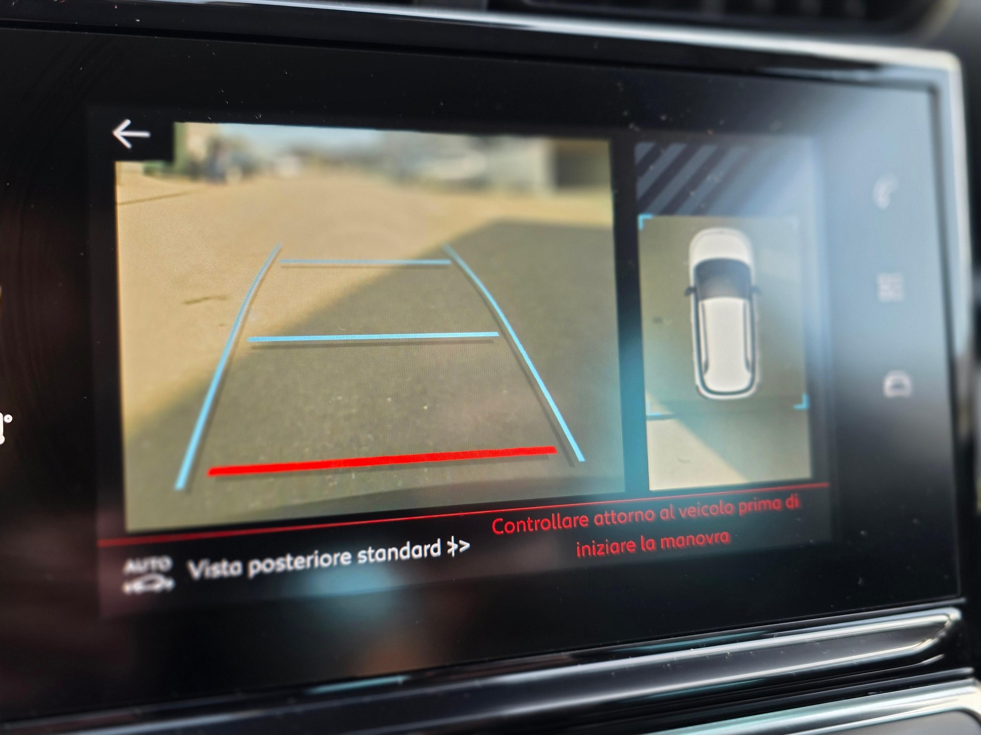 CITROEN C3 Aircross 1.2 PureTech 130 Shine-image-12
