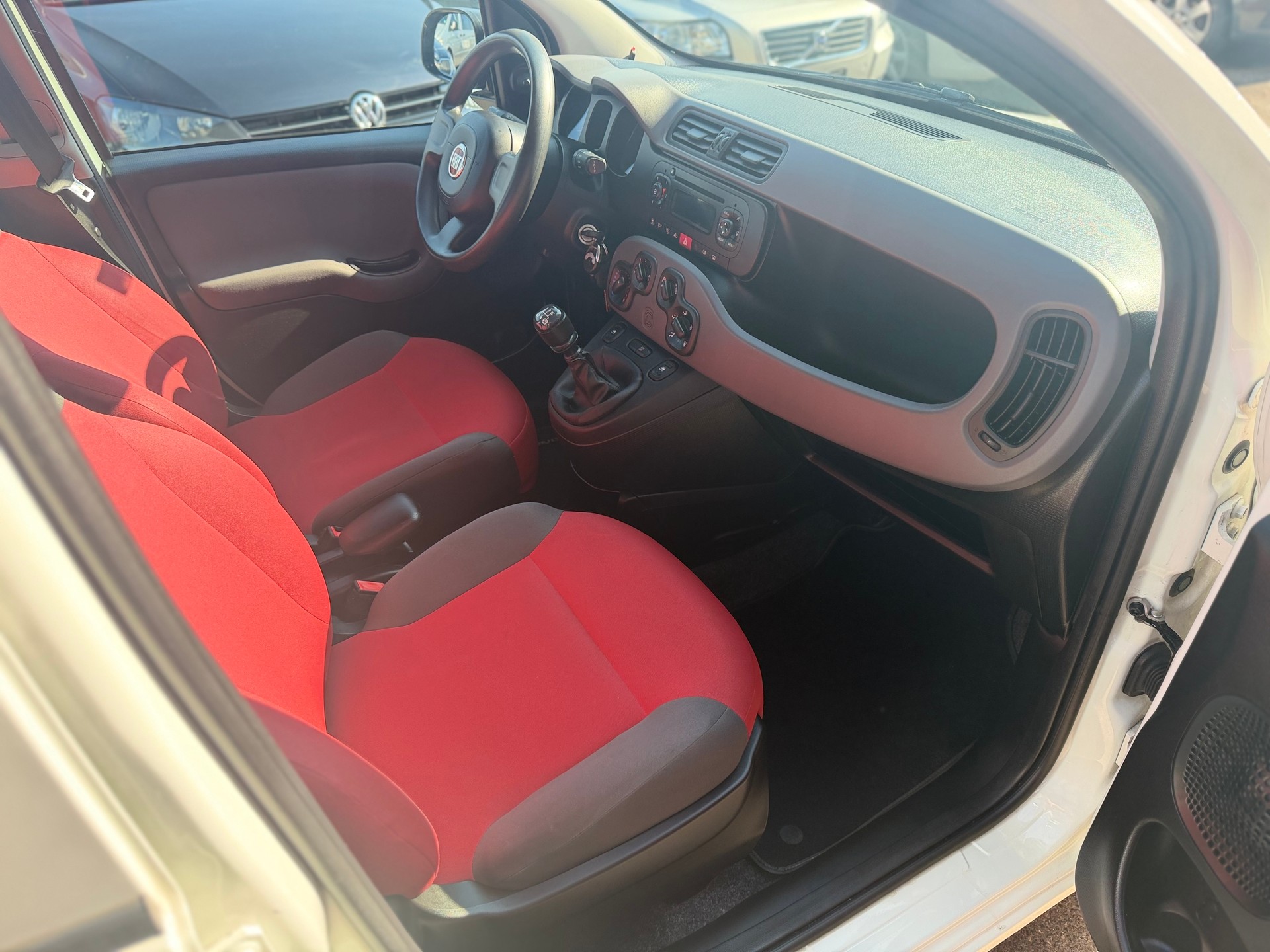 FIAT Panda 1.2 Lounge-image-7